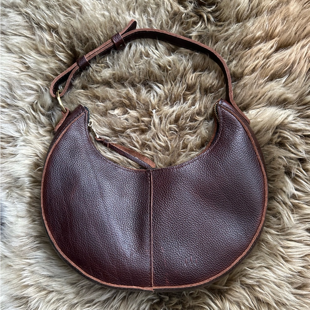 Nora Shoulder bag like new coldbrew